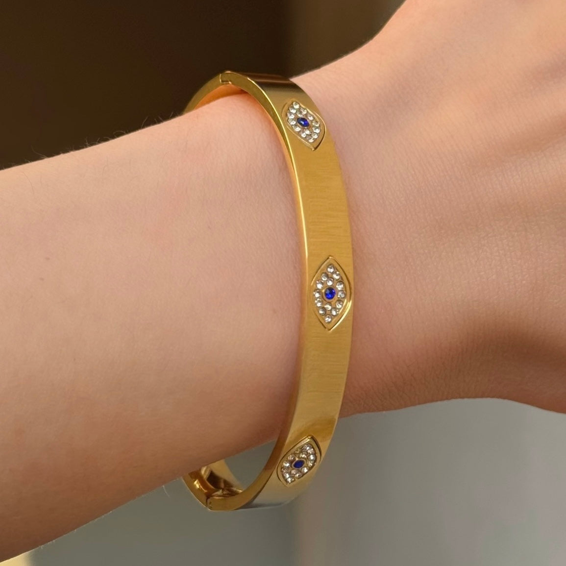 GOLD EVIL EYE bangle