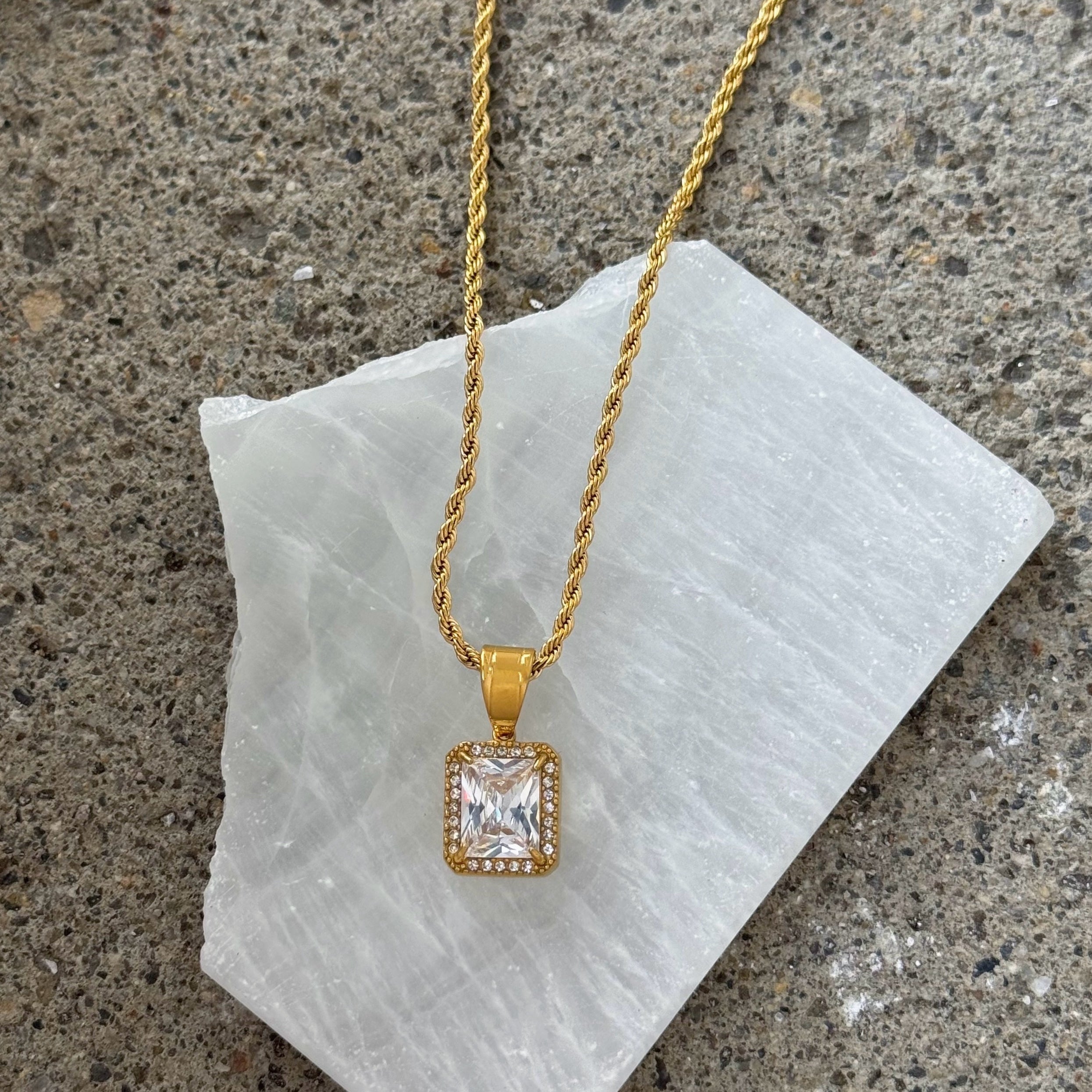 GOLD CRYSTAL JEWEL MINI necklace