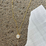 GOLD OVAL MOTHER OF PEARL SUPER MINI necklace