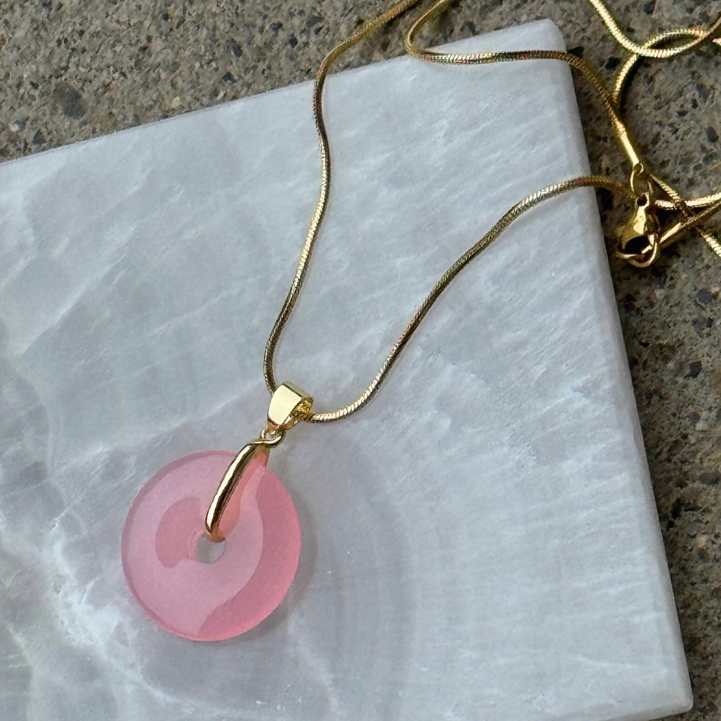 ROUND PINK JADE necklace