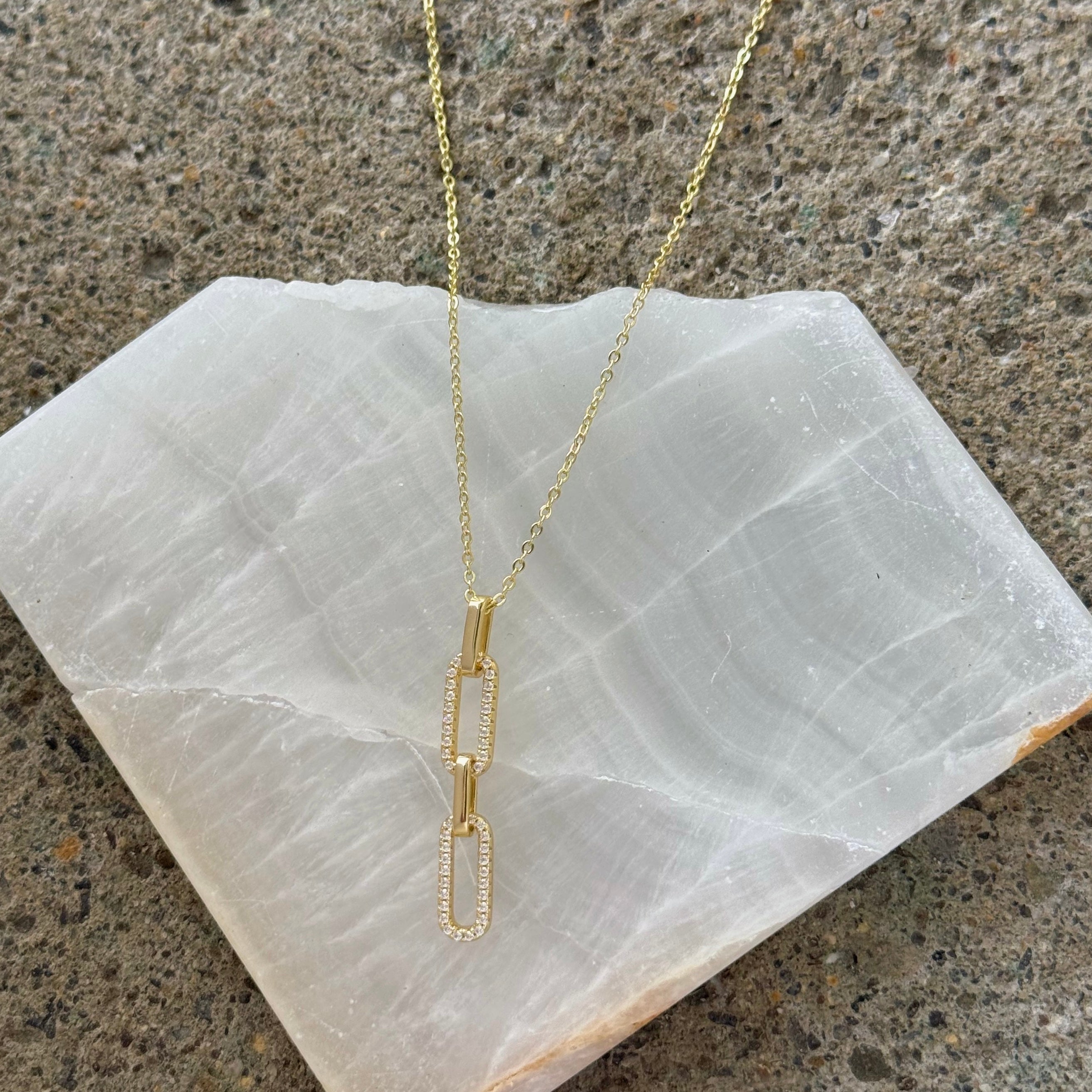 CHAIN LINK DROP necklace