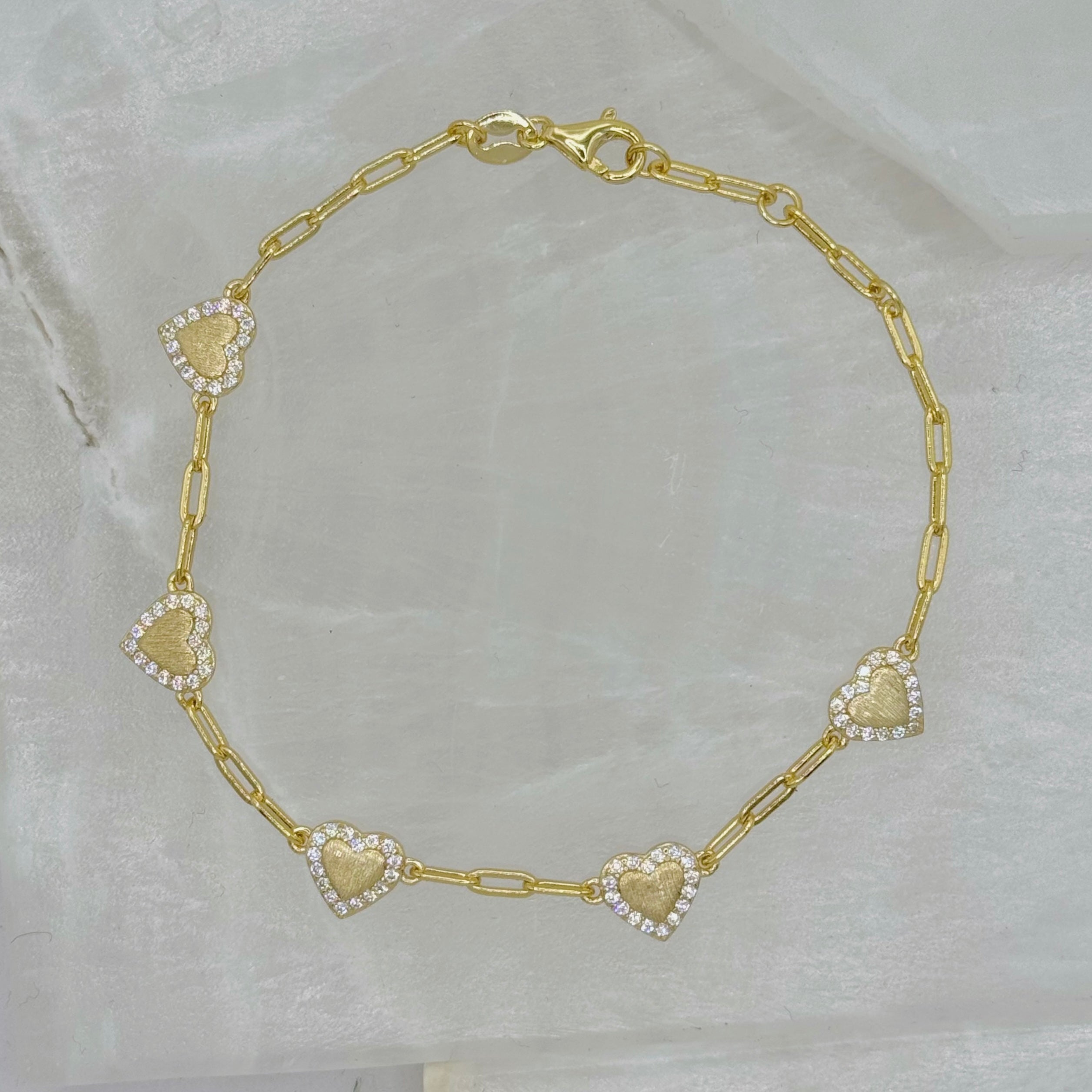 GOLD BRUSHED HEART CHAIN LINK bracelet