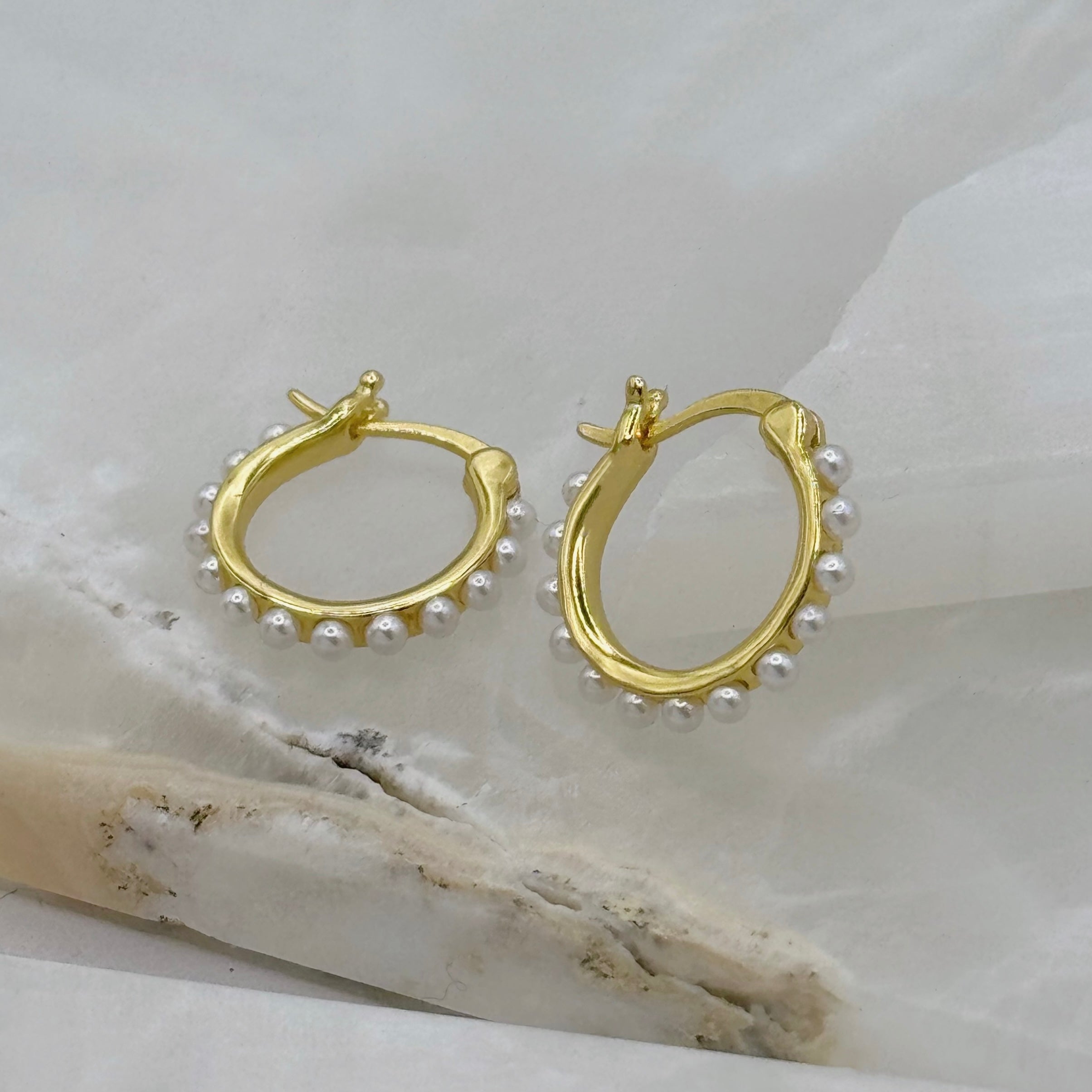 GOLD PEARL HOOP earrings