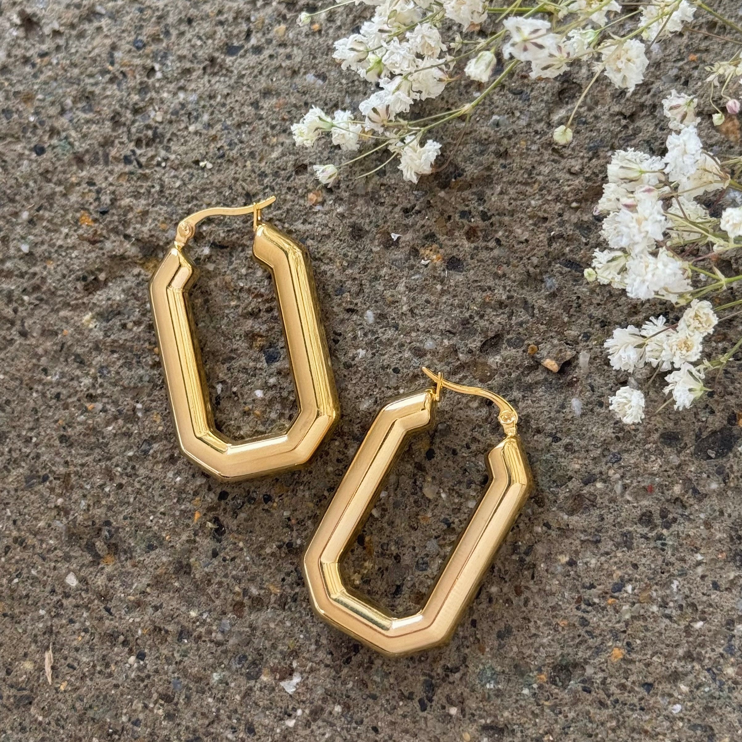 GOLD HEXAGON HOOP earrings