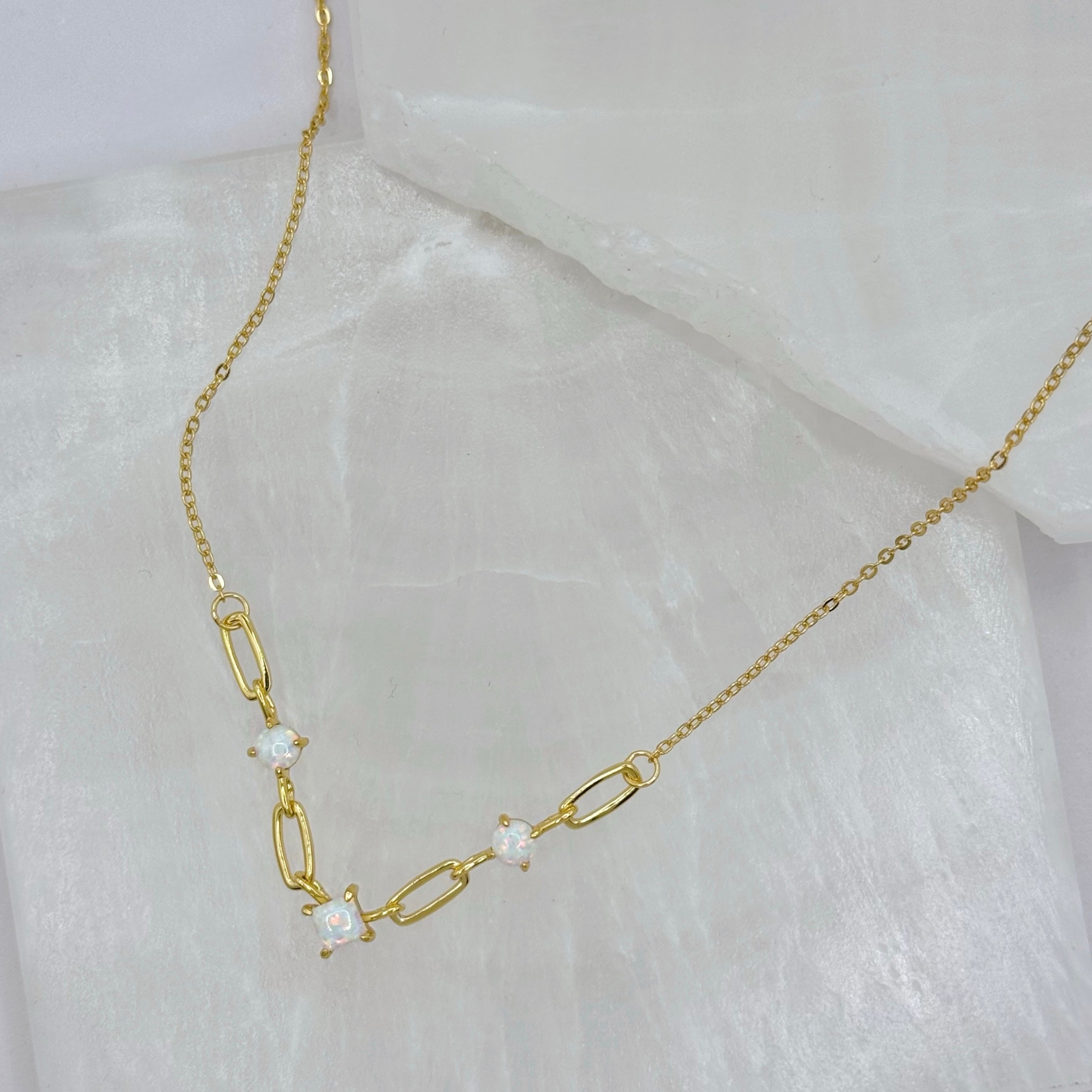 GOLD OPAL LINK necklace