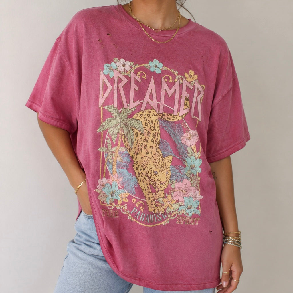 PINK DREAMER GRAPHIC T-SHIRT