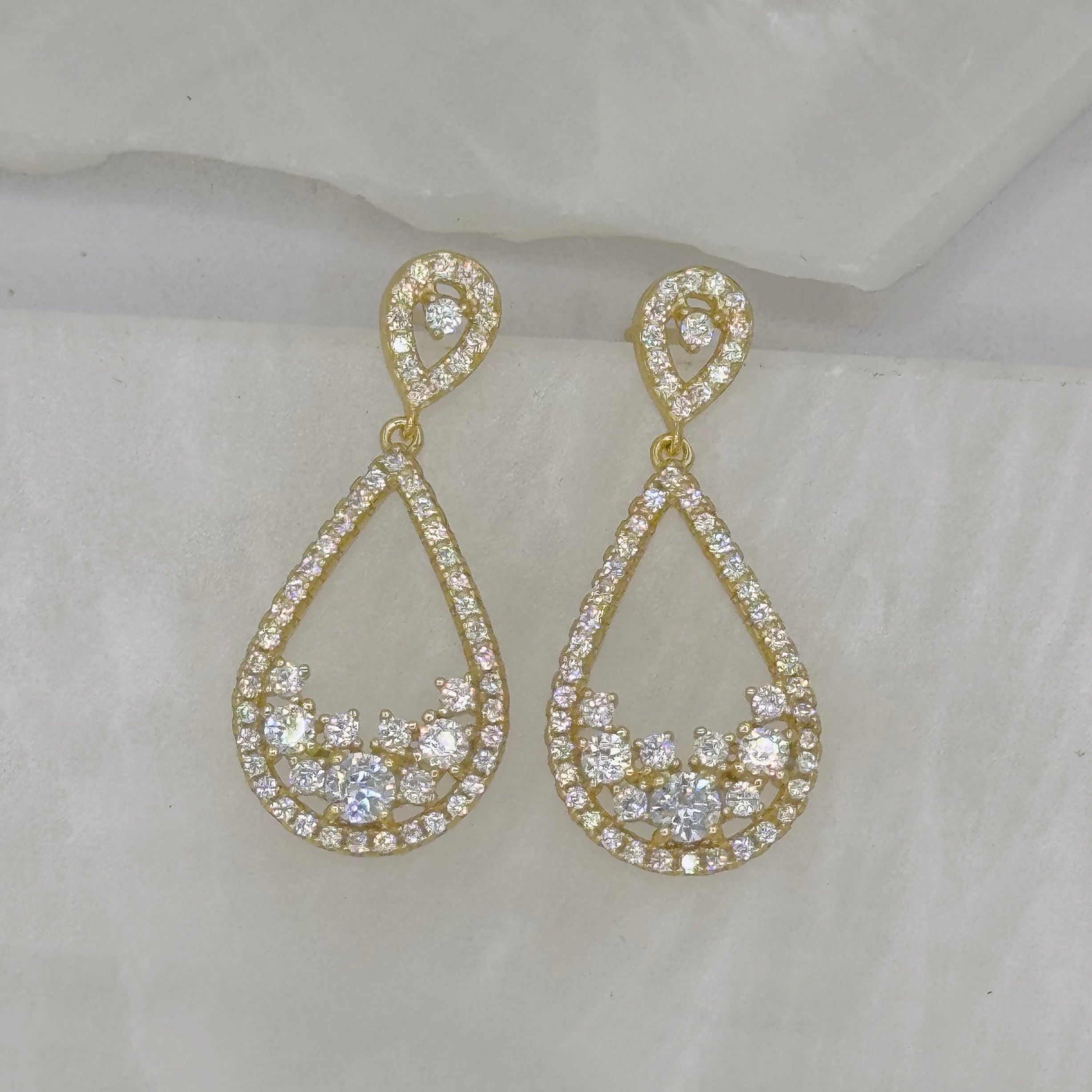 GOLD CLUSTERED CRYSTAL TEARDROP earrings