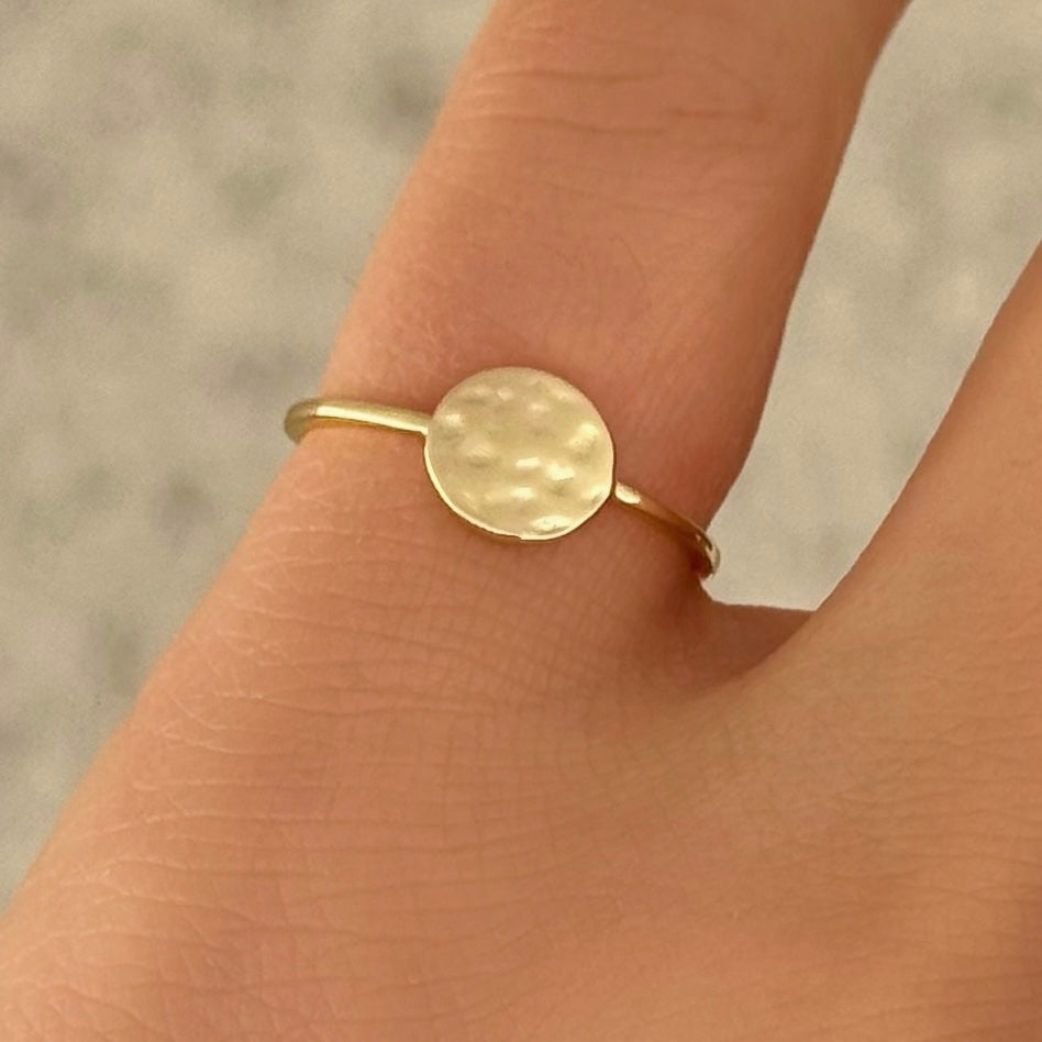 GOLD JENNA TEXTURED ring