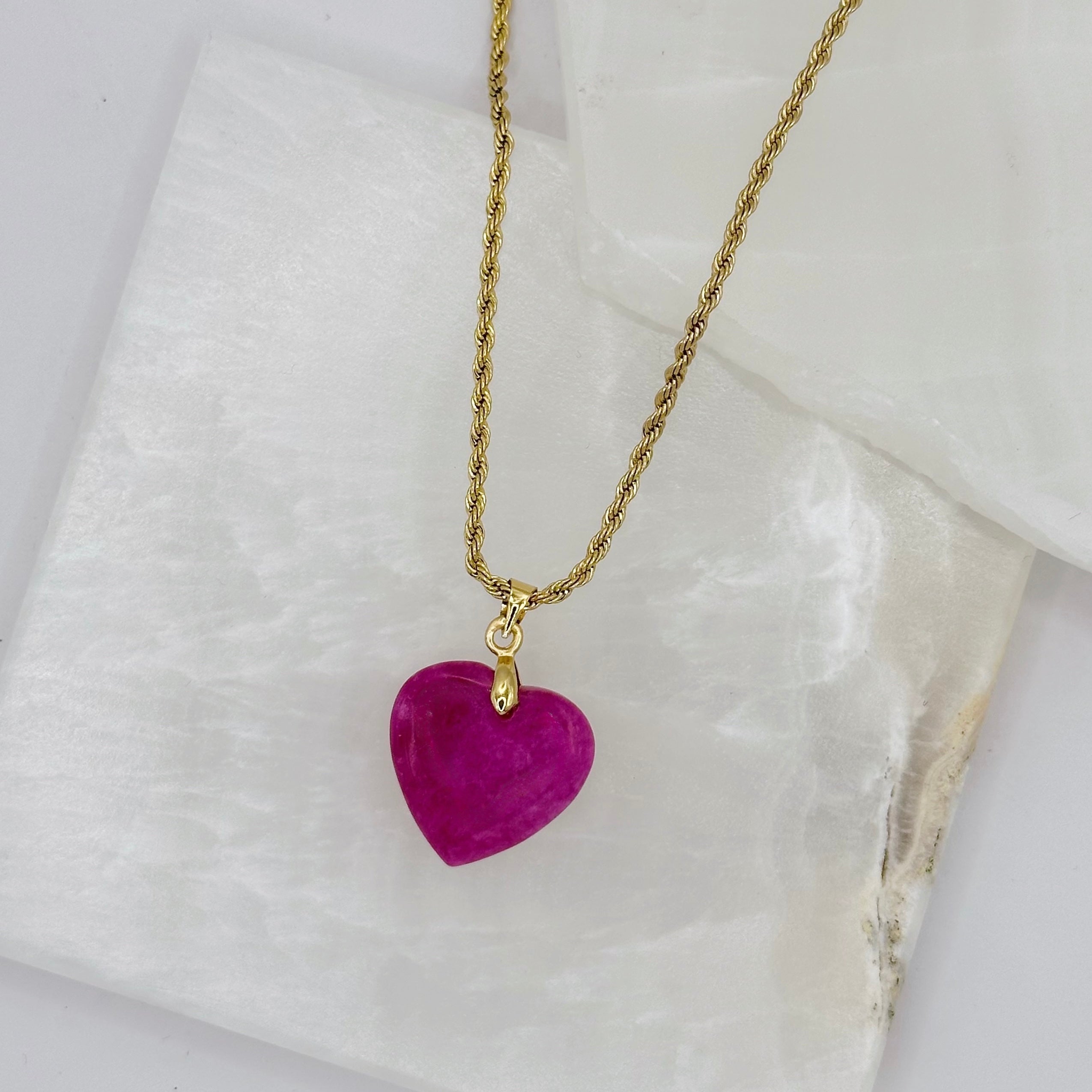 SMALL HEART FUCHSIA JADE necklace