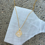 FLOWER MOTHER OF PEARL necklace