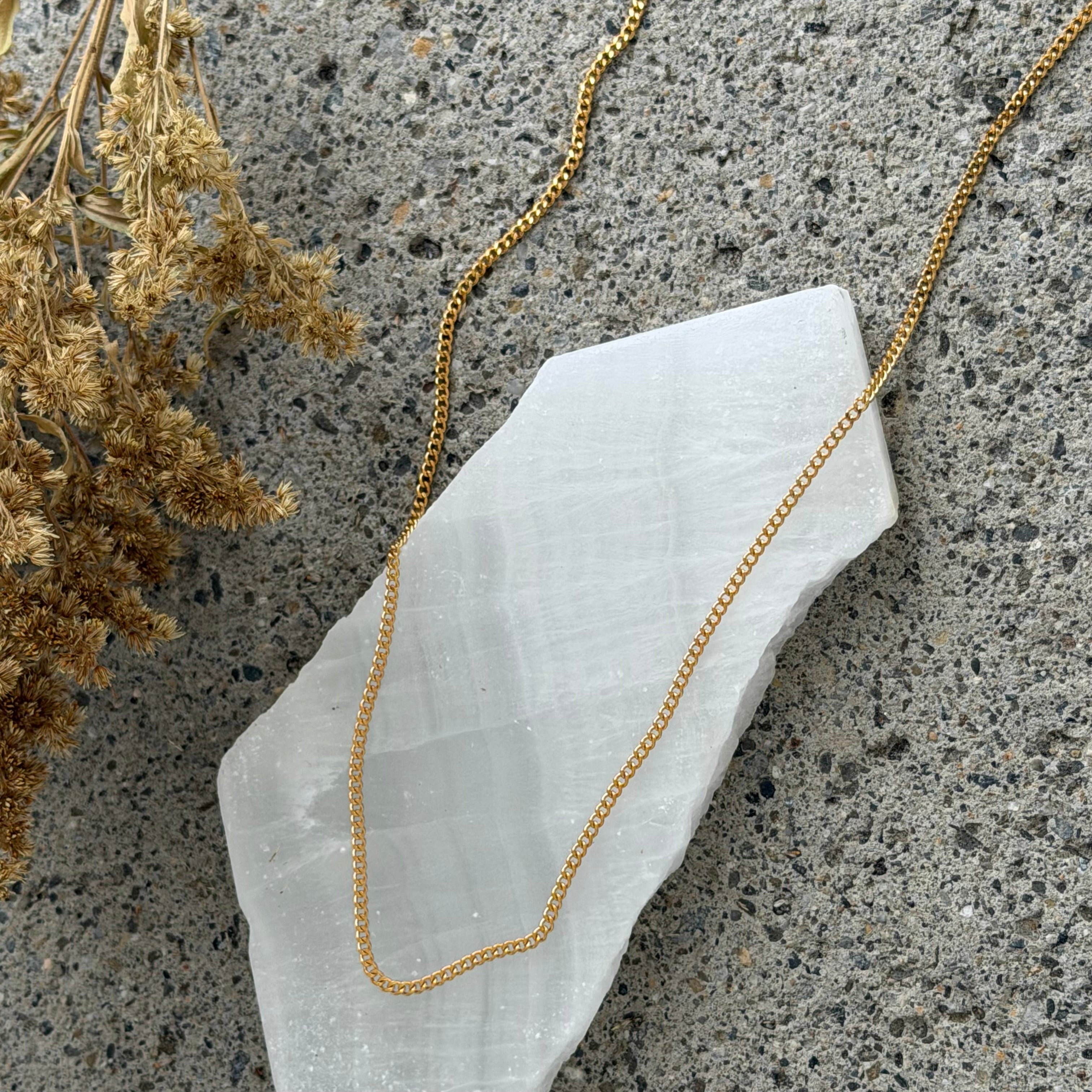 GOLD THIN CUBAN chain