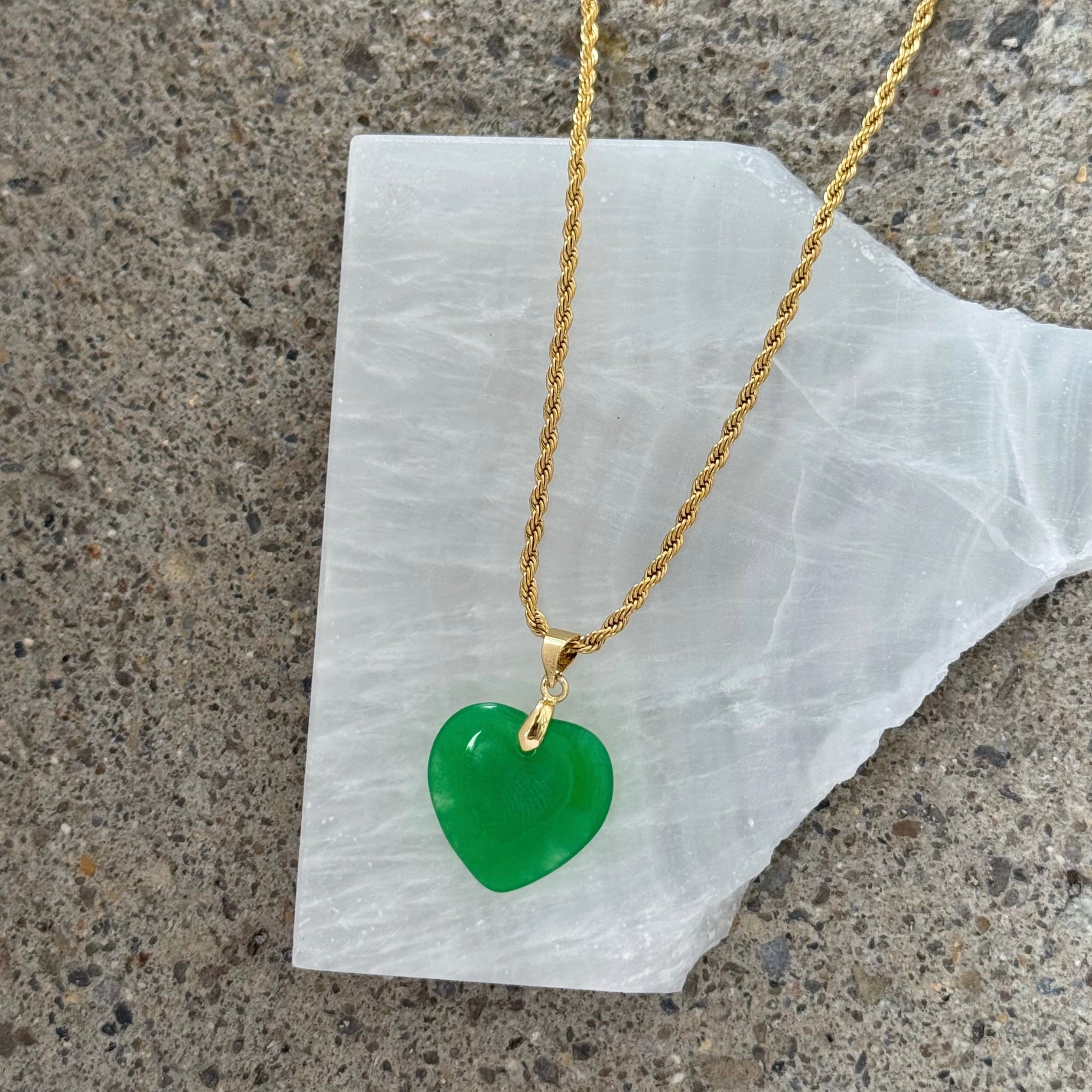 SMALL HEART GREEN JADE necklace