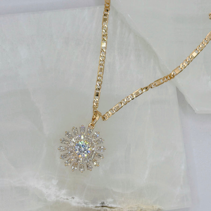 CRYSTAL SUN necklace