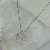 SILVER MOM CIRCLE HEART necklace