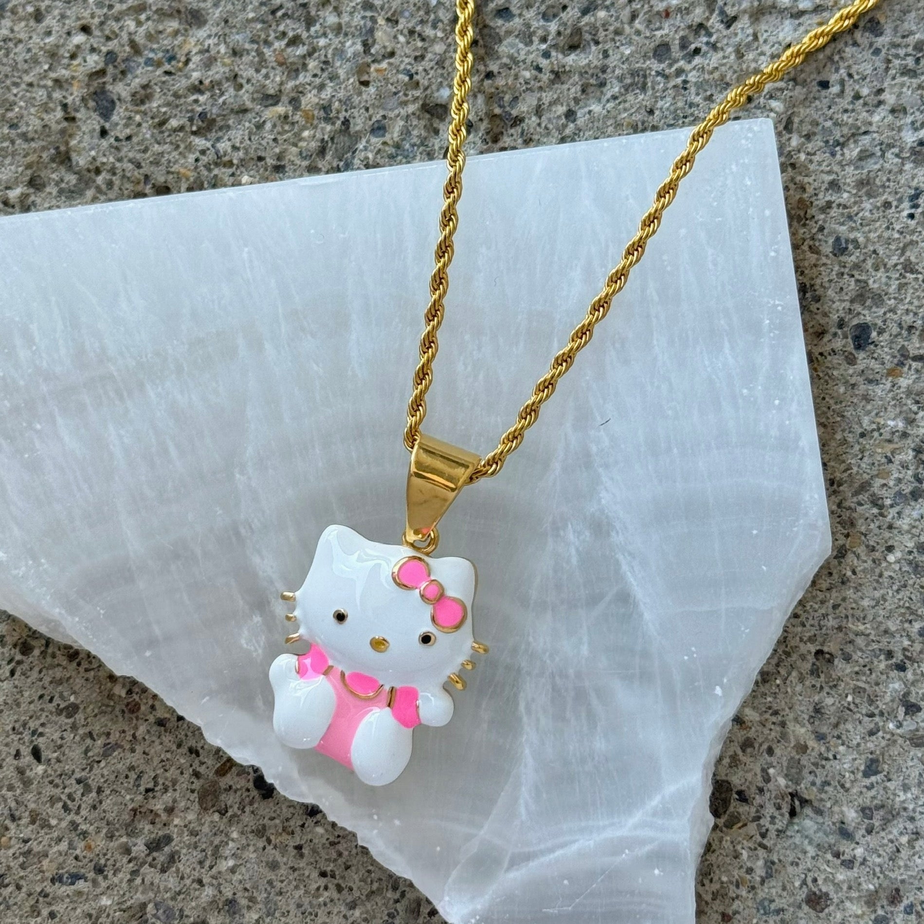 KITTY CARTOON necklace
