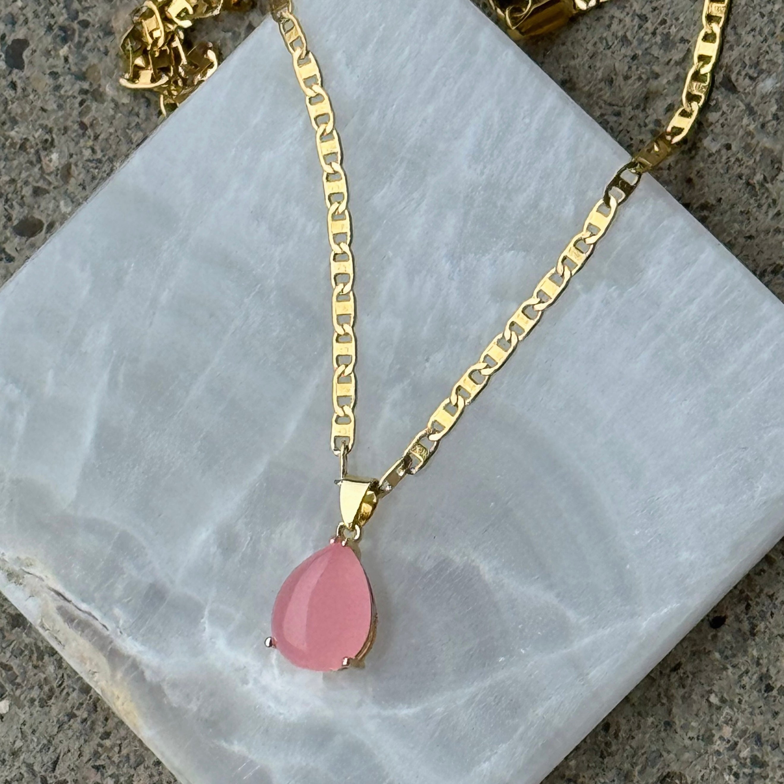 TEARDROP MINI PINK JADE necklace