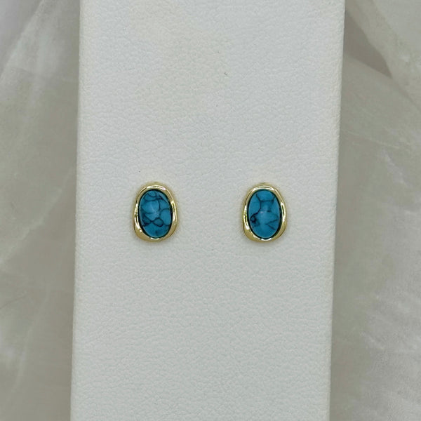 GOLD OVAL TURQUOISE STUD earrings
