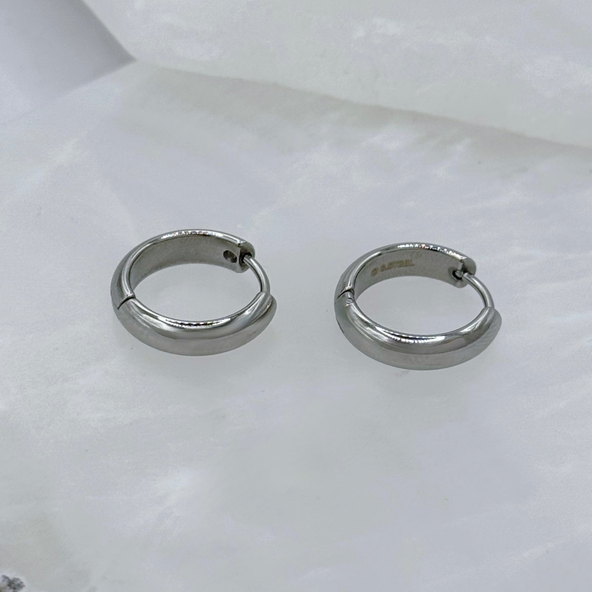 16MM STEEL HOOP earrings