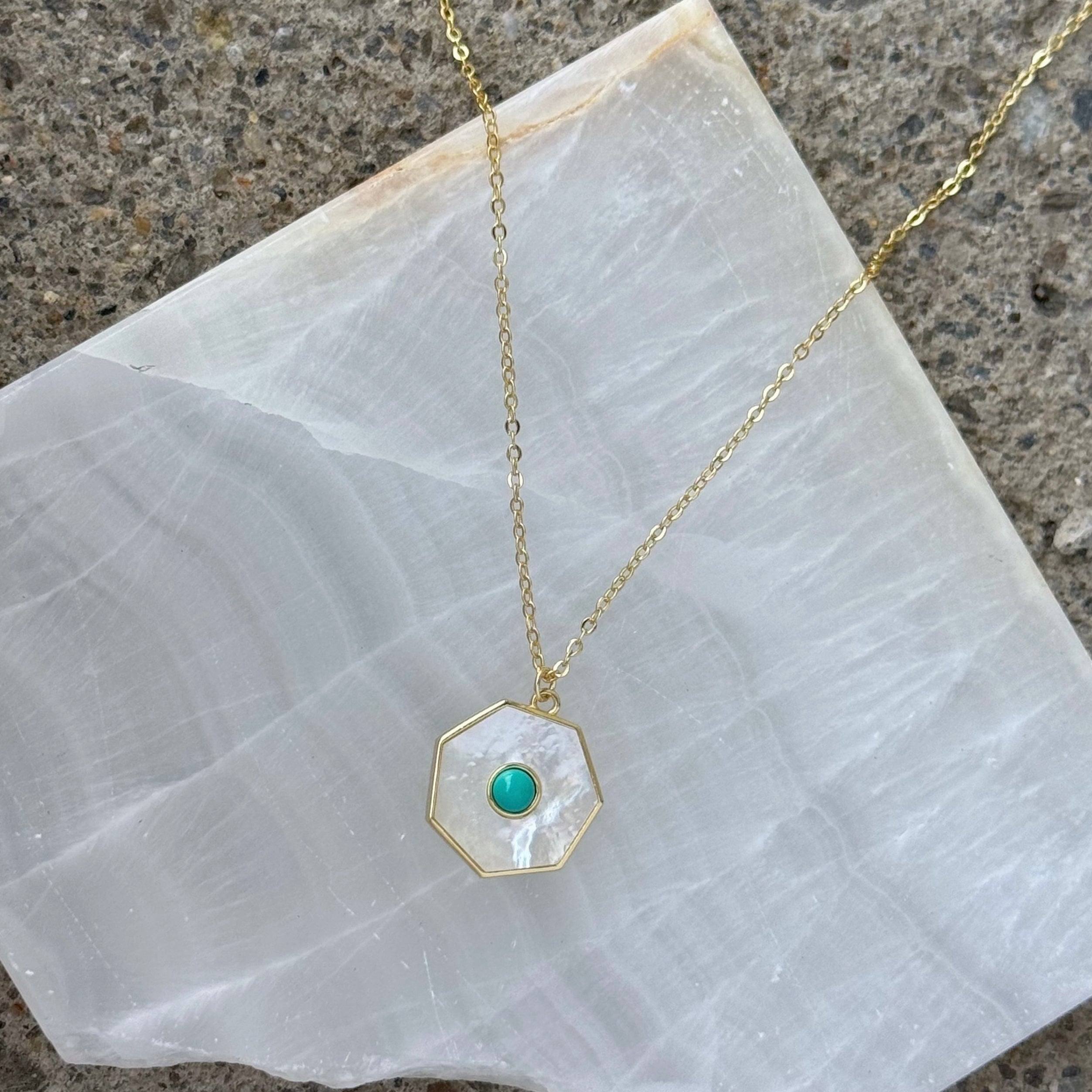 GOLD MOTHER OF PEARL TURQUOISE necklace