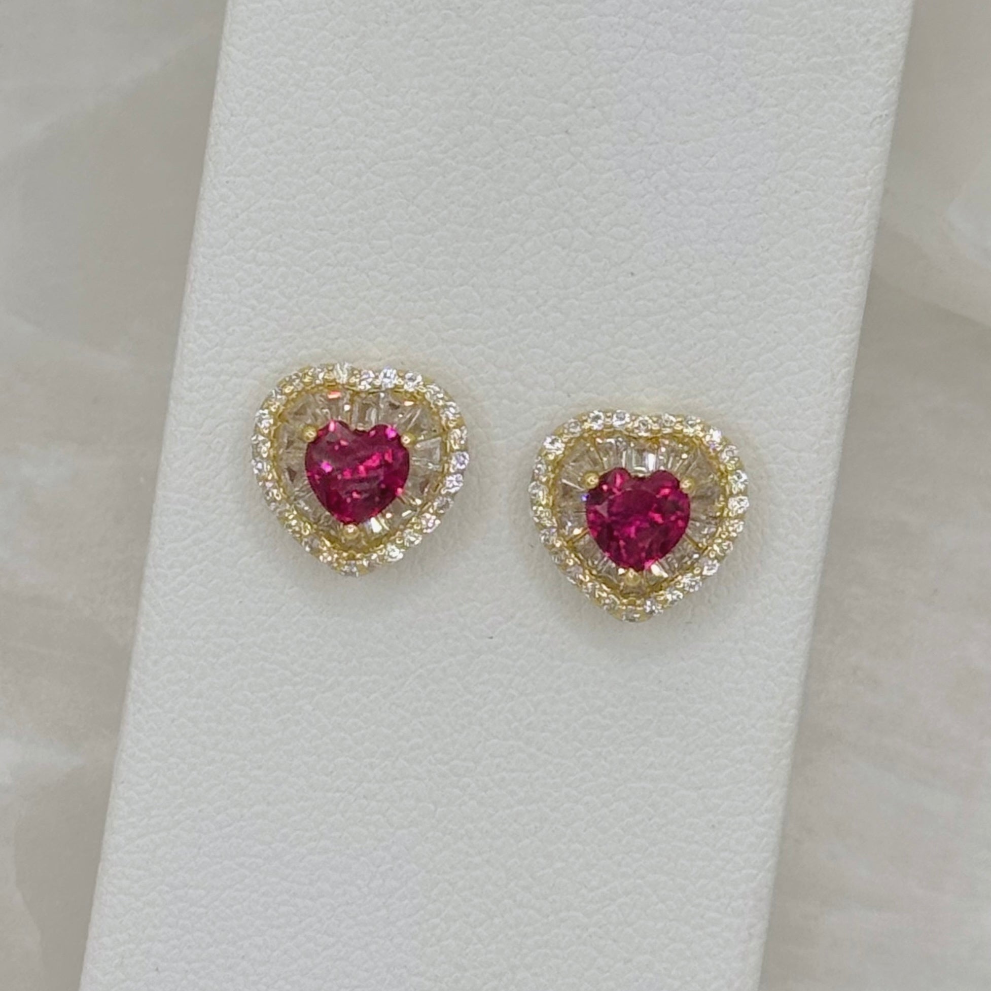 GOLD CRYSTAL HEART PINK SAPPHIRE STUD earrings