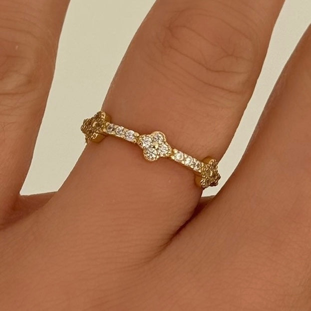 GOLD CRYSTAL FLORA II ring