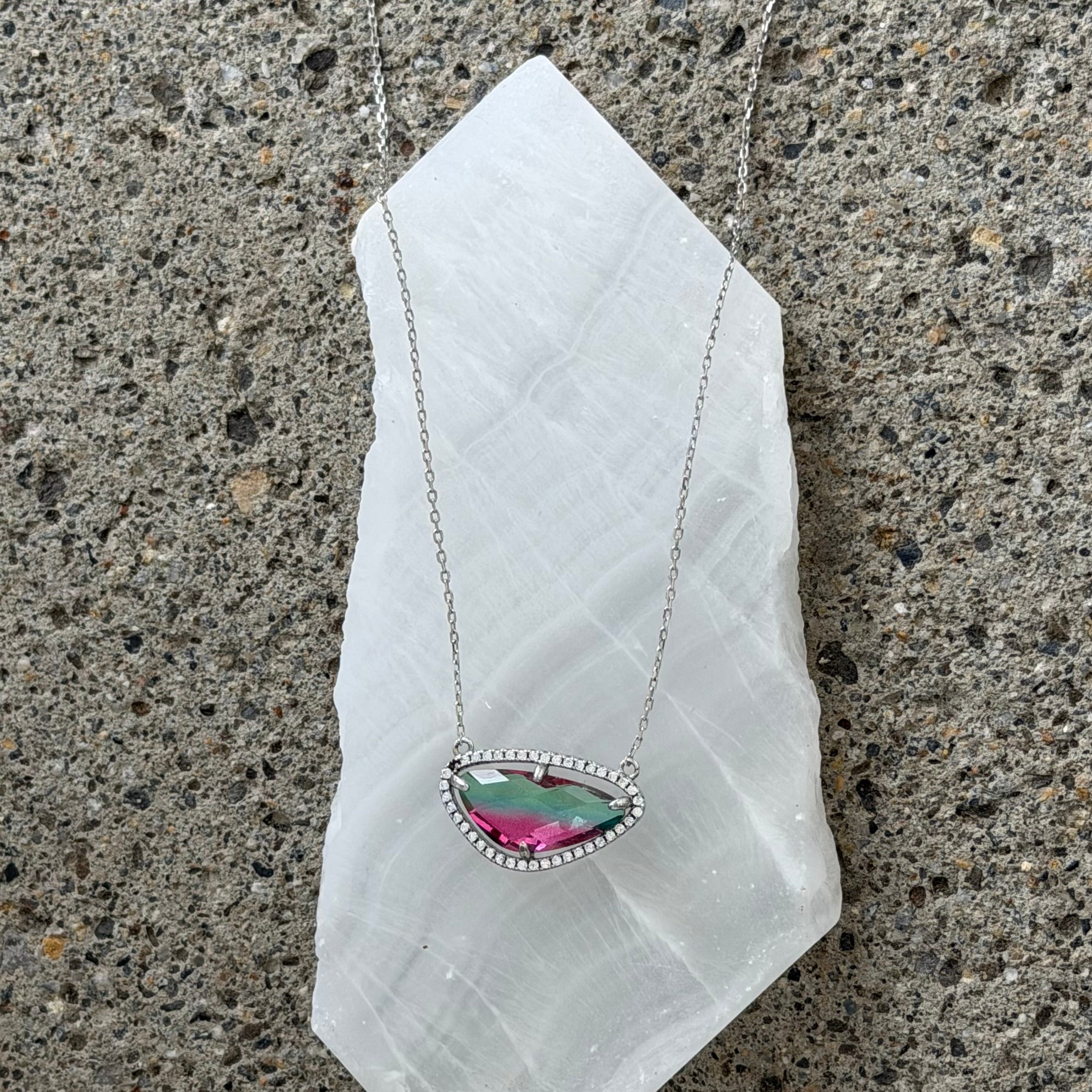 SILVER PINK GREEN OMBRÉ CRYSTAL necklace