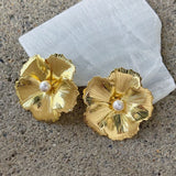 GOLDEN FLOWER PEARL earrings