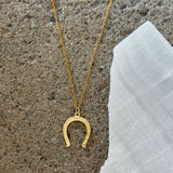 GOLD HORSESHOE necklace