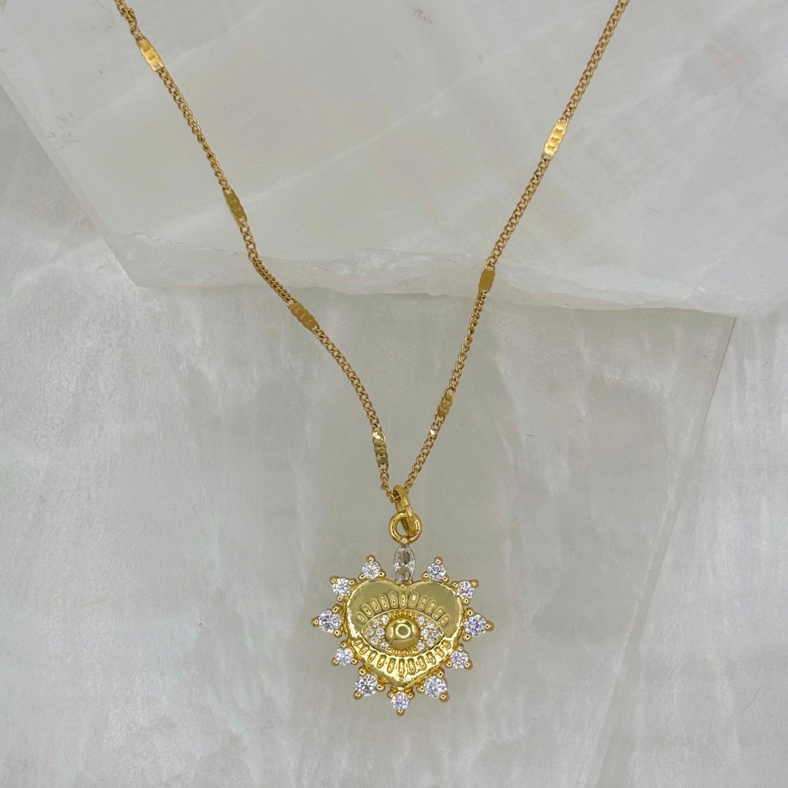 CRYSTAL GOLD HEART EYE necklace