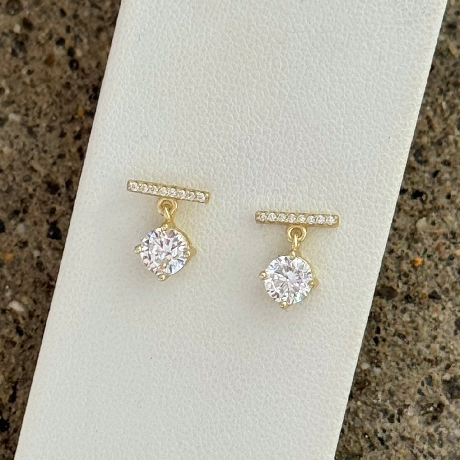GOLD CRYSTAL BAR STUD earrings
