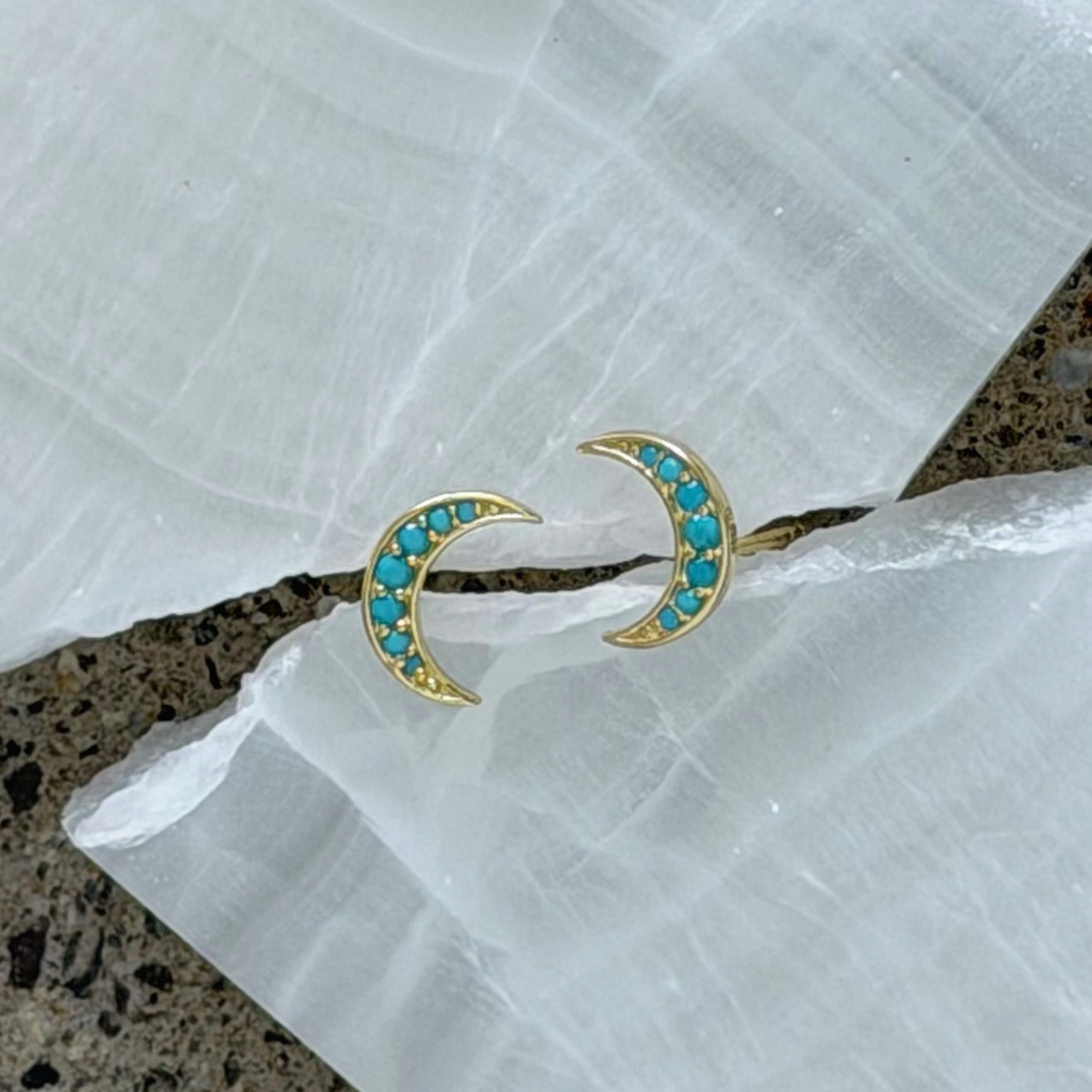 GOLD TURQUOISE CRESCENT MOON STUD earrings