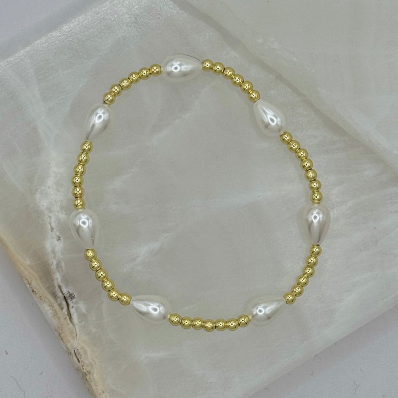GOLD BEADED FRESHWATER PEARL bracelet