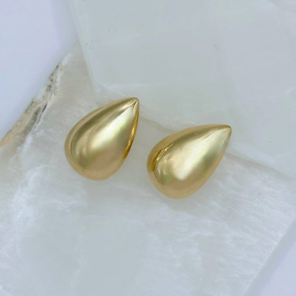 LARGE GOLDEN TEARDROP earring