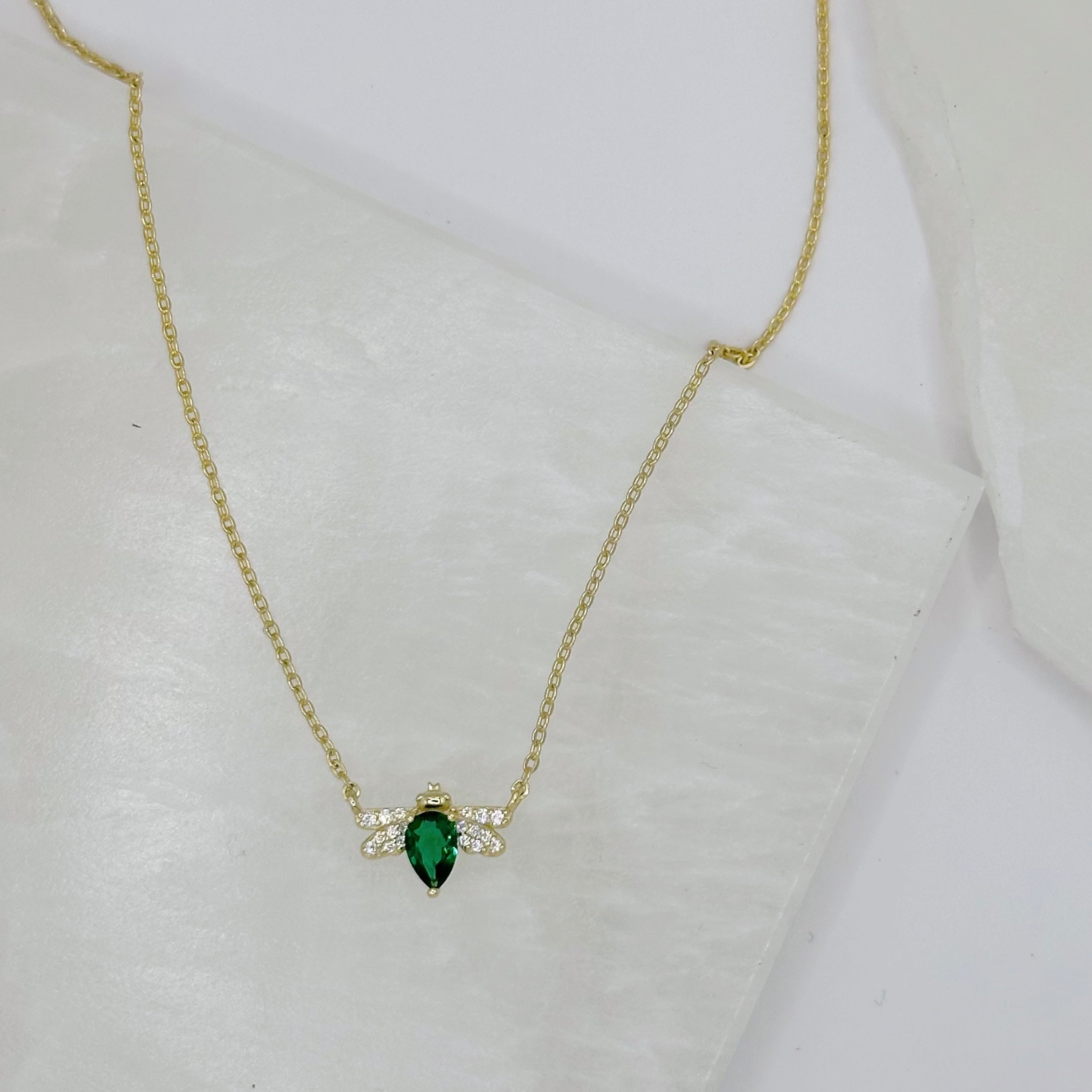 EMERALD BEE necklace