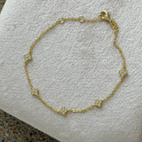 GOLD CRYSTAL FLORA DAINTY bracelet