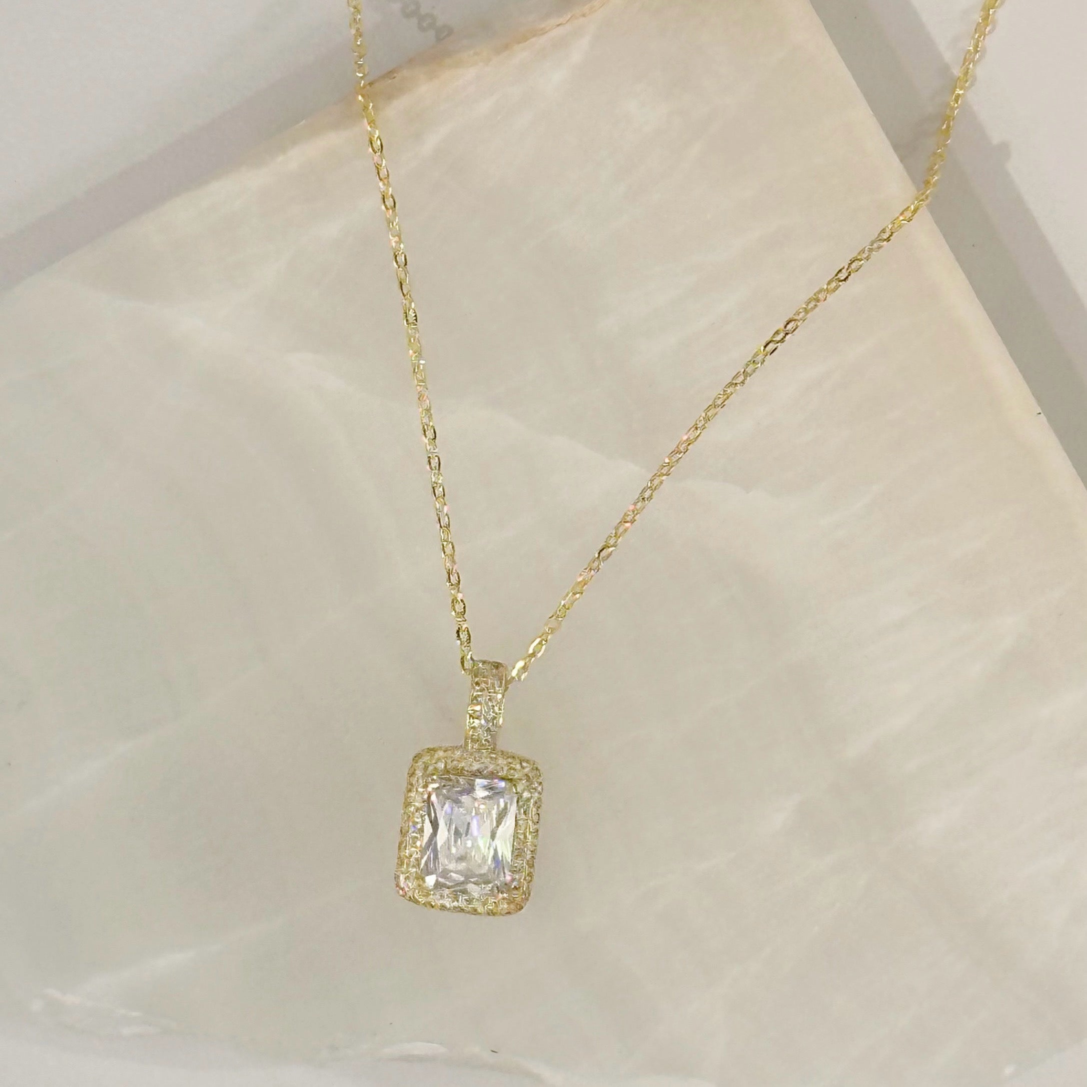 CRYSTAL CUSHION CUT JEWEL necklace