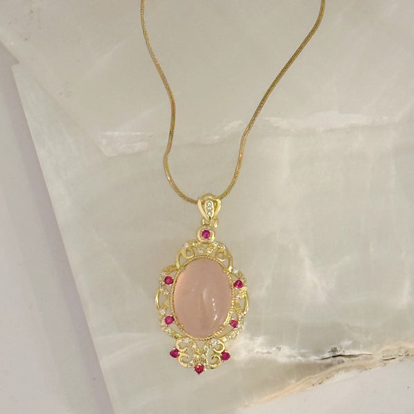 VICTORIA OVAL PINK JADE necklace