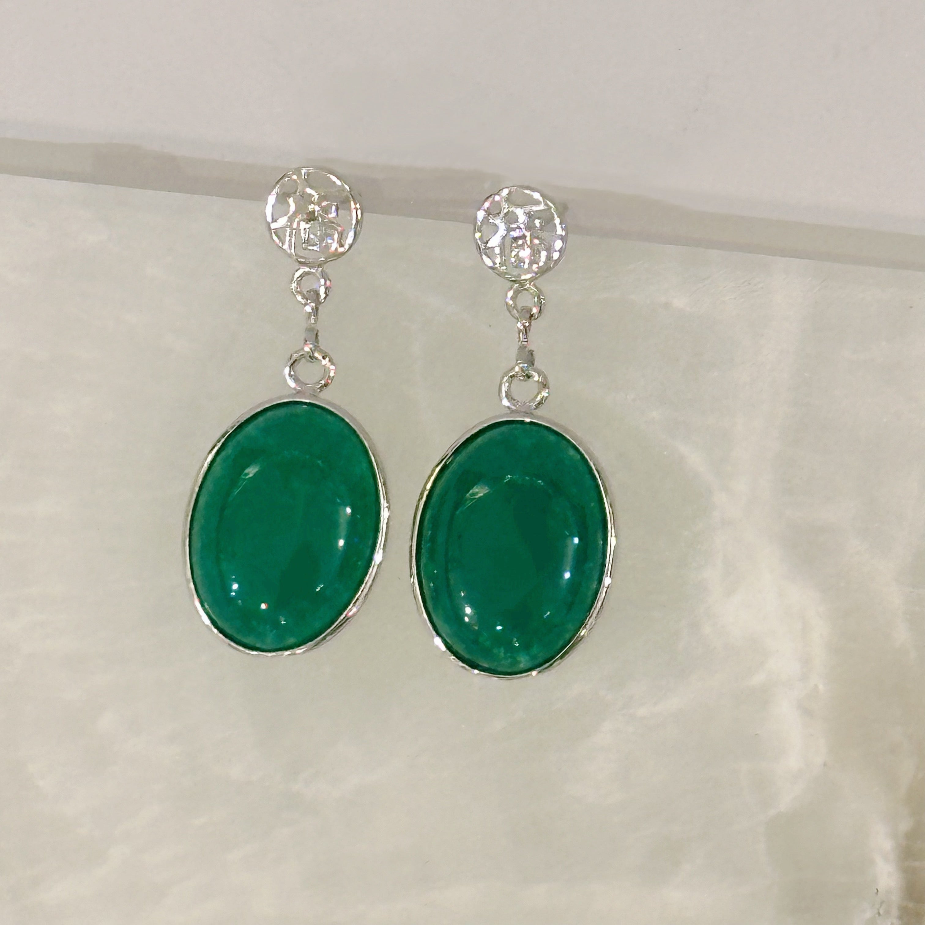 SILVER OVAL GREEN JADE earrings