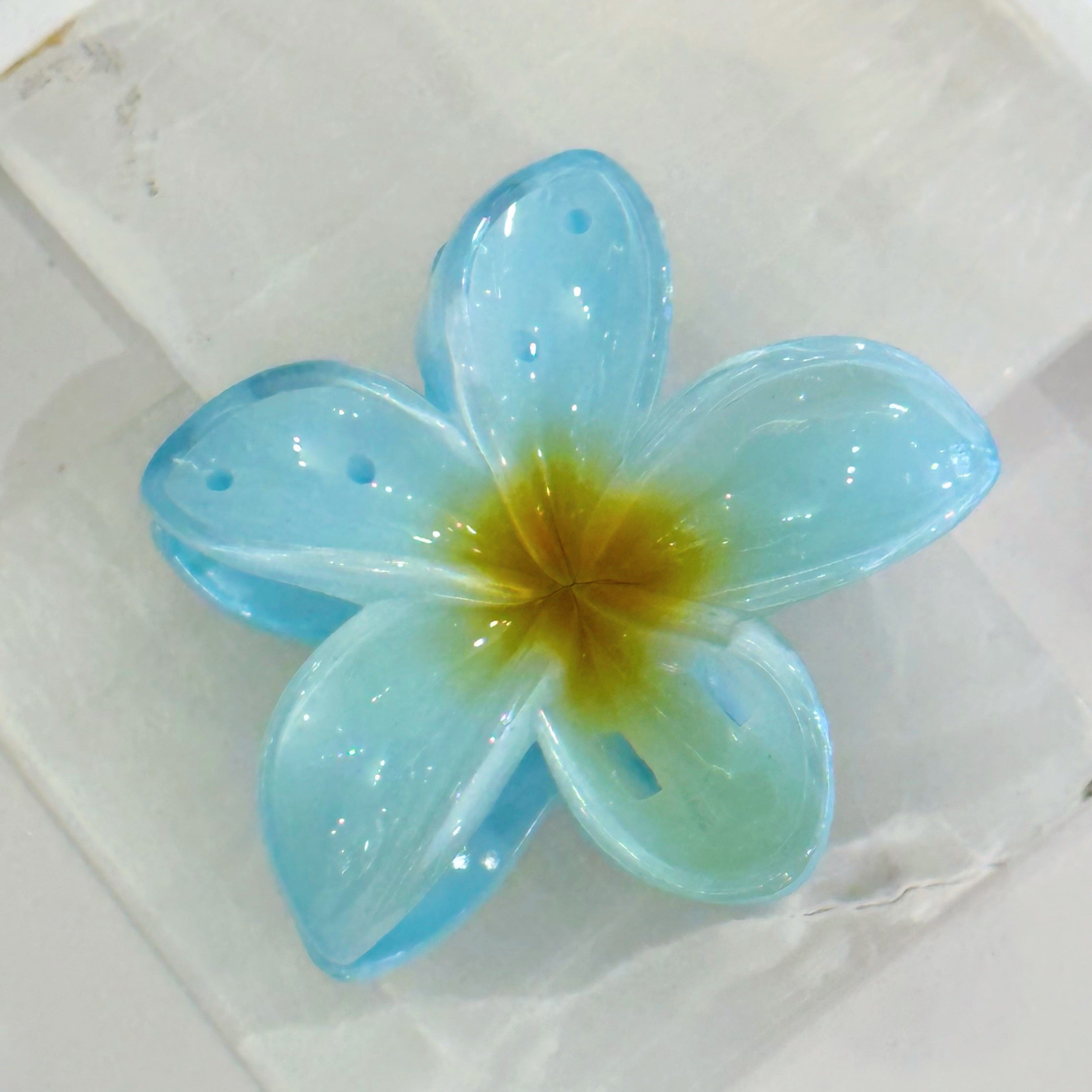 LIGHT BLUE FLOWER hair clip
