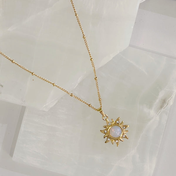 GOLDEN OPAL SUN necklace