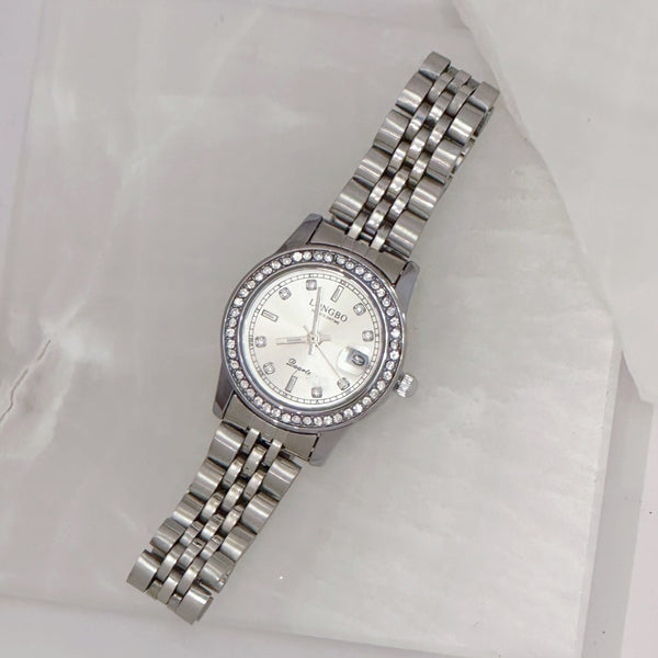 CLASSIC SILVER CRYSTAL watch