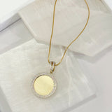 CIRCLE LOCKET necklace