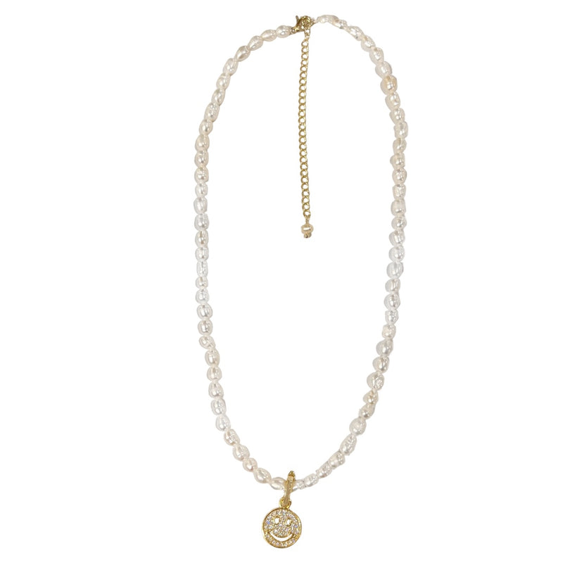 SMILEY PEARL necklace