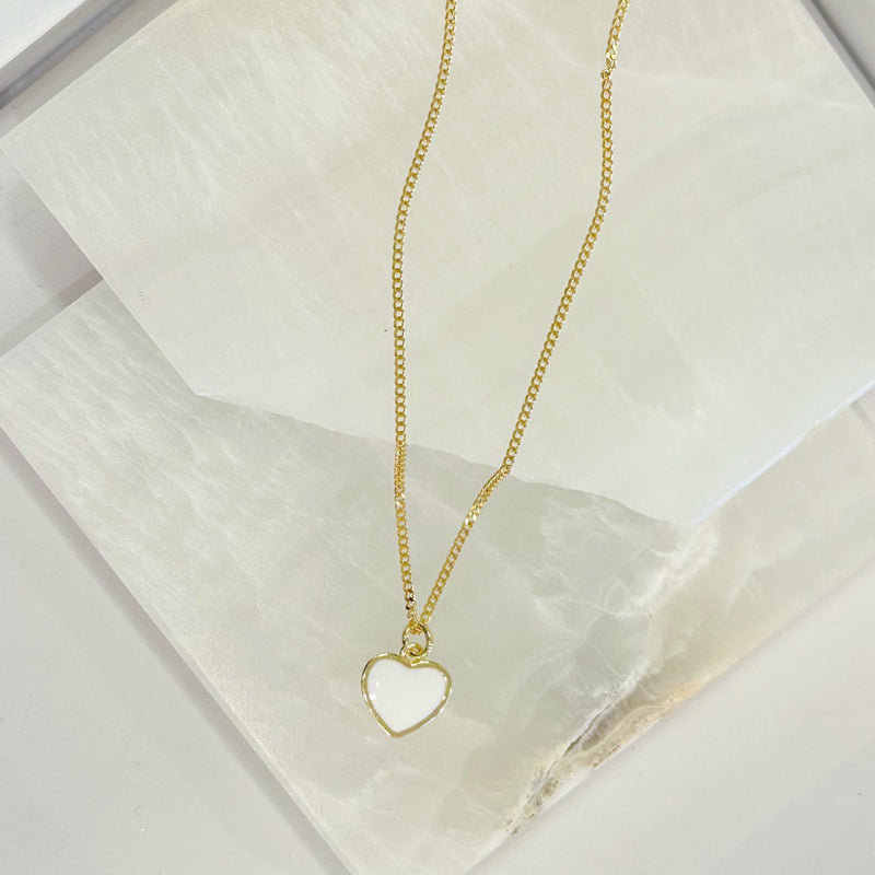 ENAMEL WHITE HEART SUPER MINI necklace