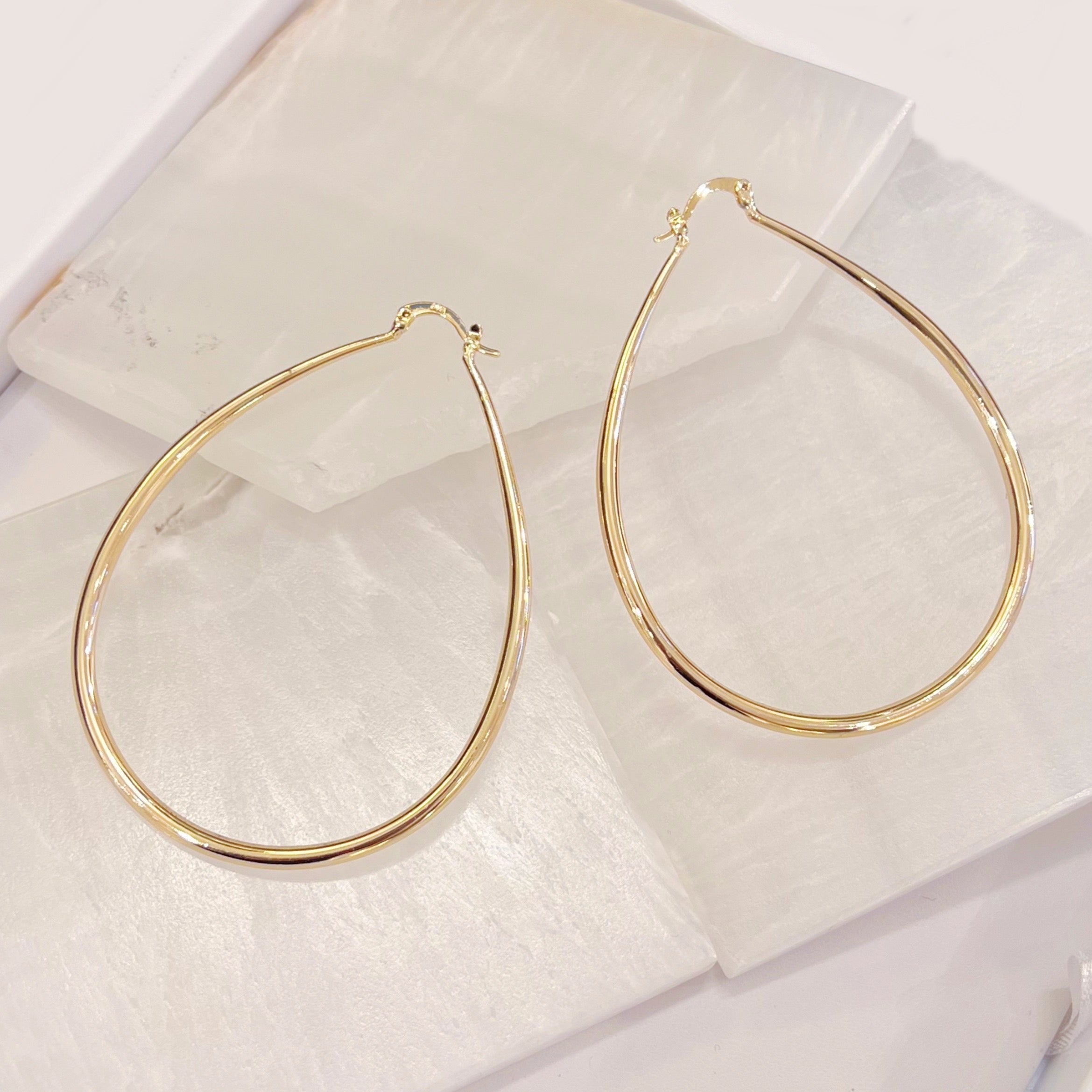 TEARDROP HOOP earrings