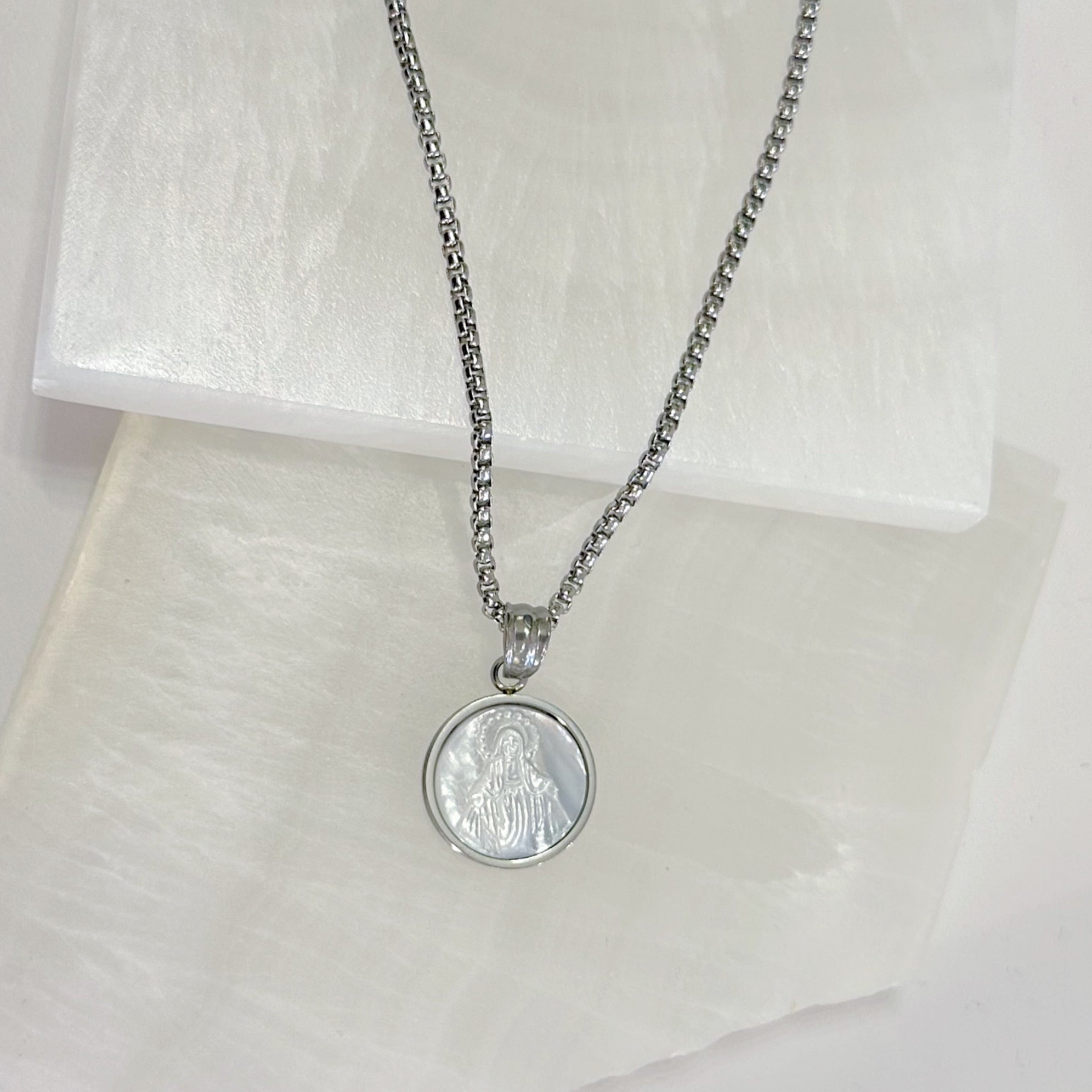 VIRGIN MARY ROUND MP SUPER MINI necklace