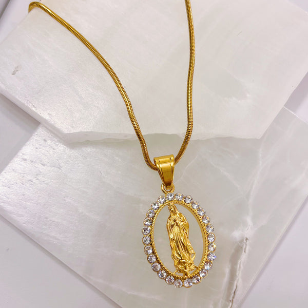 VIRGIN MARY CRYSTAL III necklace