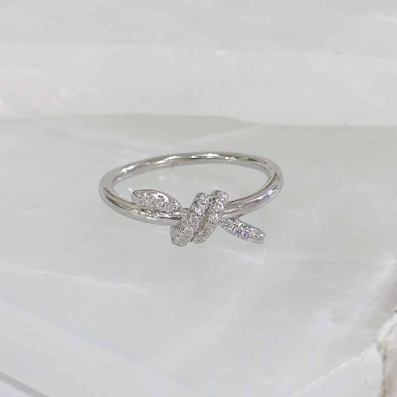 SILVER KNOT ring