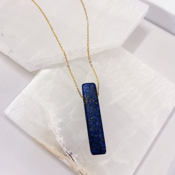 LAPIS LAZULI GEMSTONE necklace