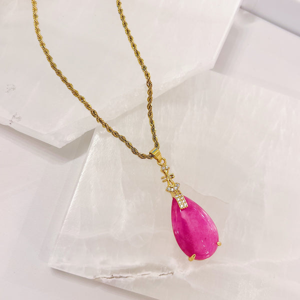 ZARA TEARDROP FUCHSIA necklace